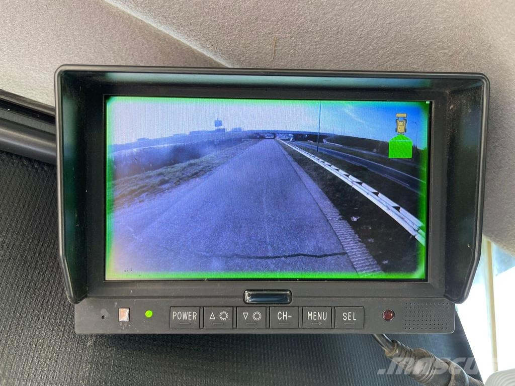 CAT 962M لوادر بعجل