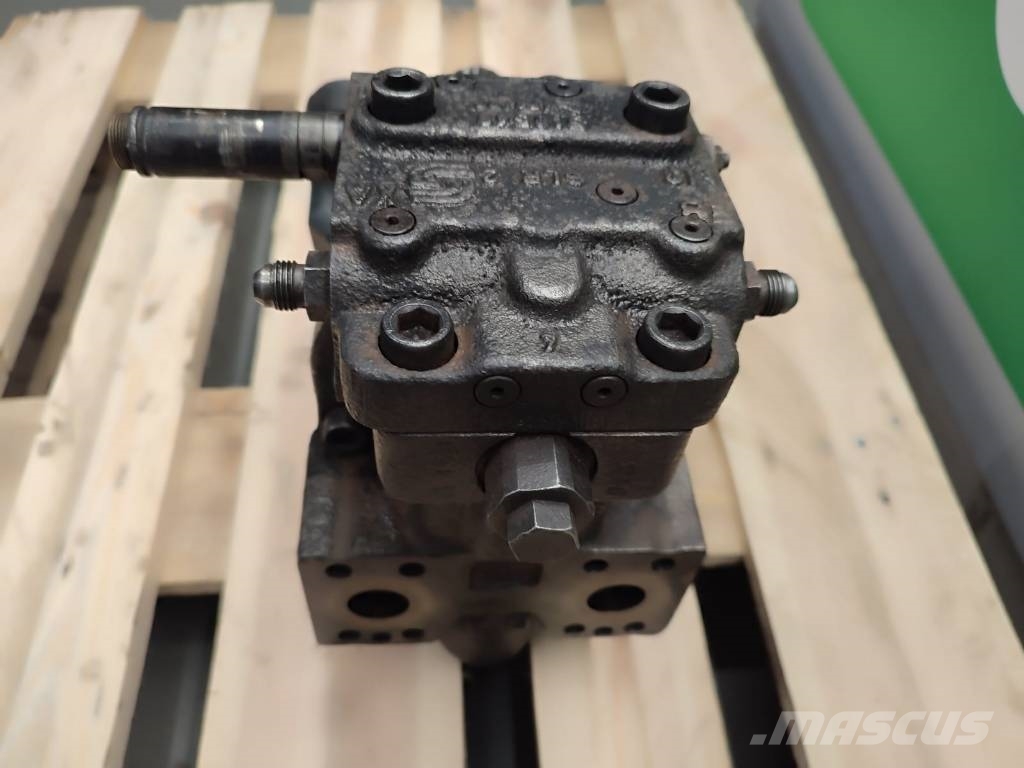 Bobcat Hydromotor 51D110AD4N BOBCAT T 2556 유압식 기계