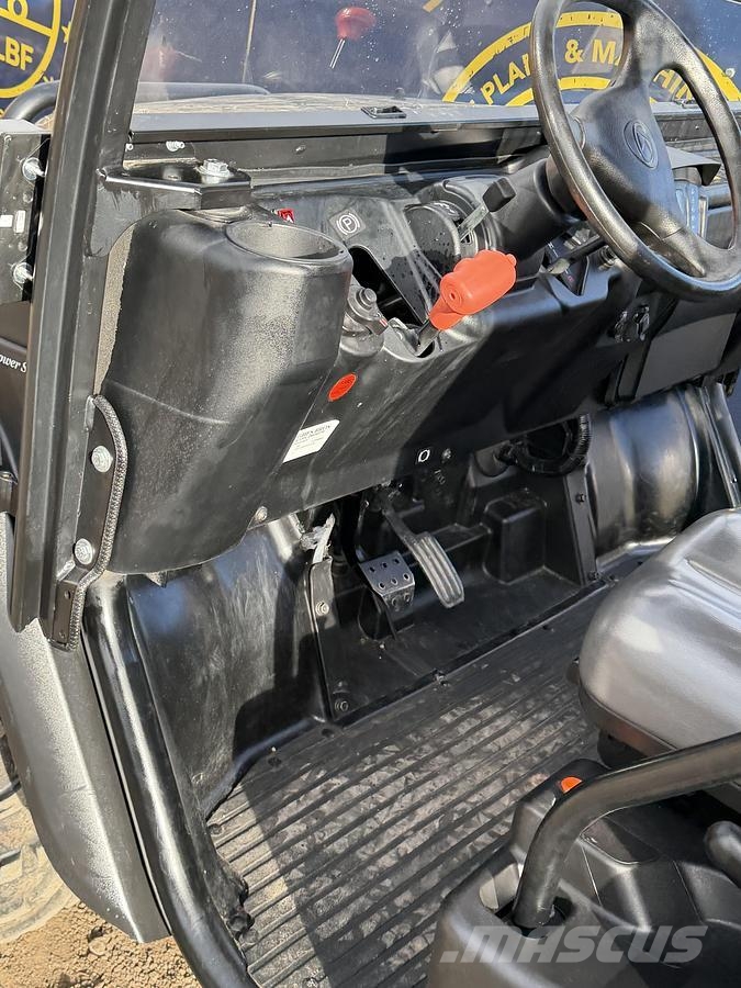 Kubota RTV-X1100 Muud põllumajandusmasinad