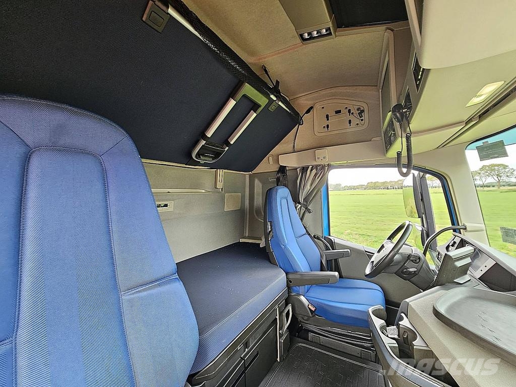 Volvo FH 460 Trekkers