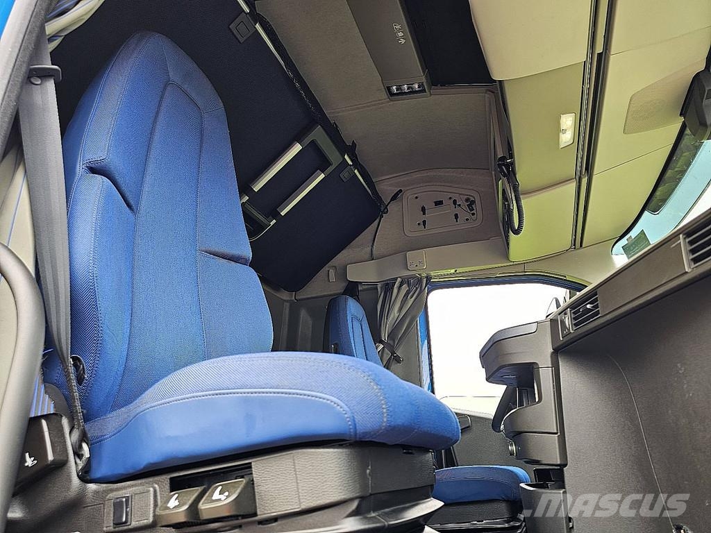 Volvo FH 460 Trekkers
