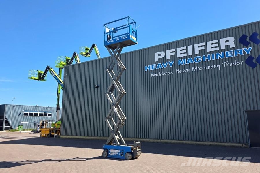 Genie GS1932 Electric, Working Height 7.8 m, 227kg Capac Sakselifter
