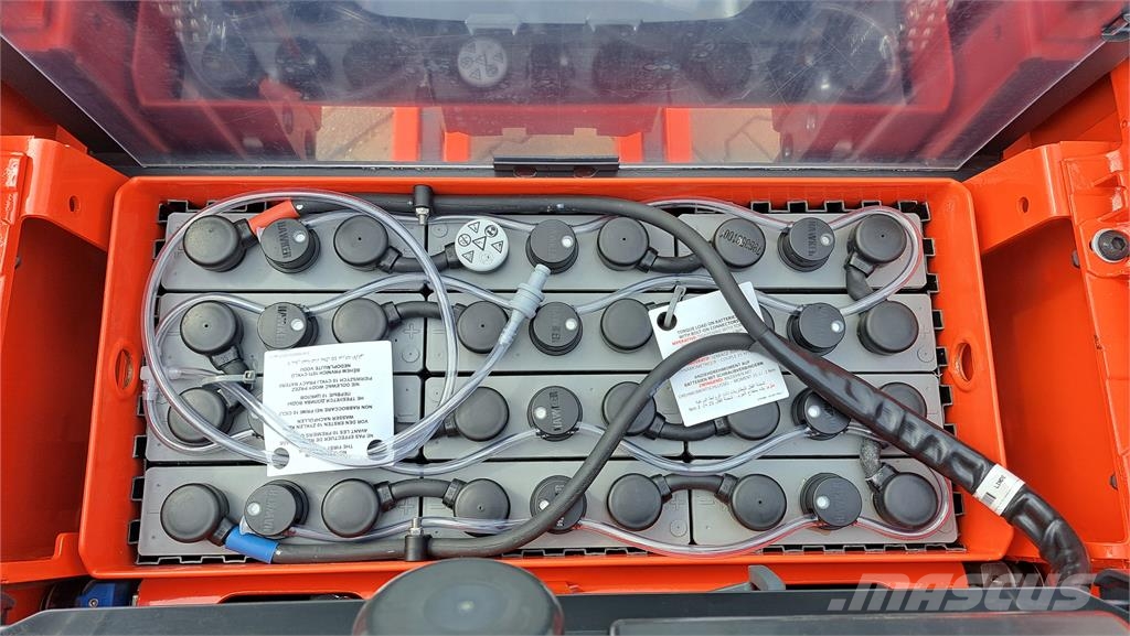 Linde L16i Самохідні електроштабелери