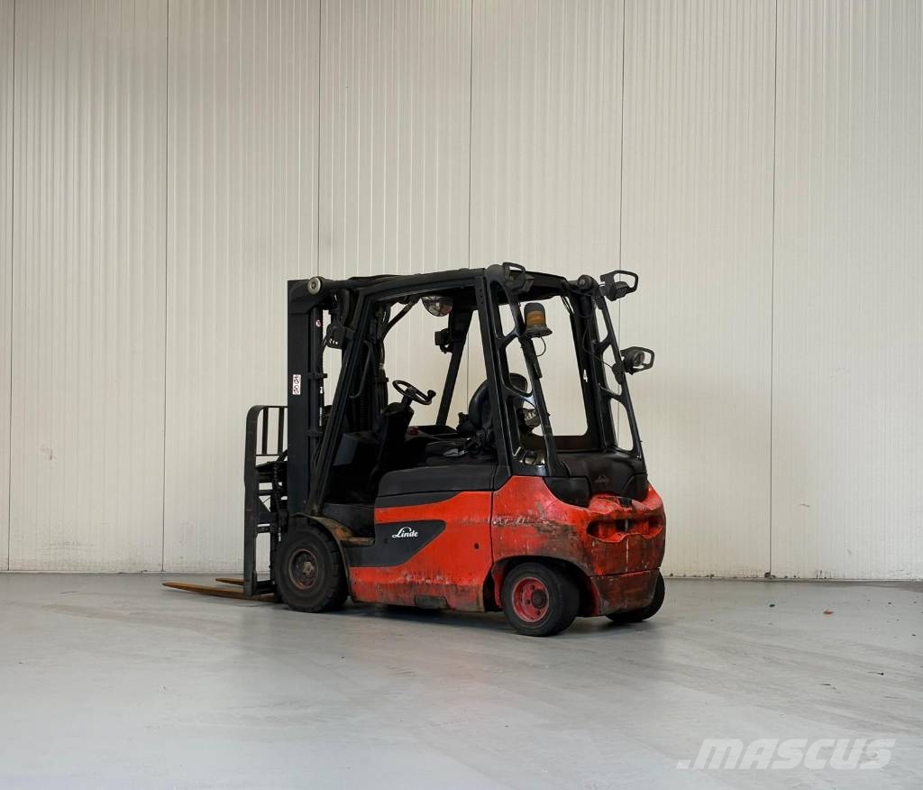 Linde E30-01 Chariots élévateurs électriques