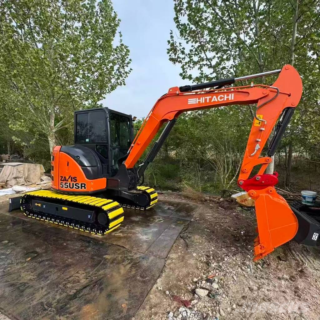 Hitachi ZX 55 حفارات صغيرة أقل من 7 طن (حفارات صغيرة)