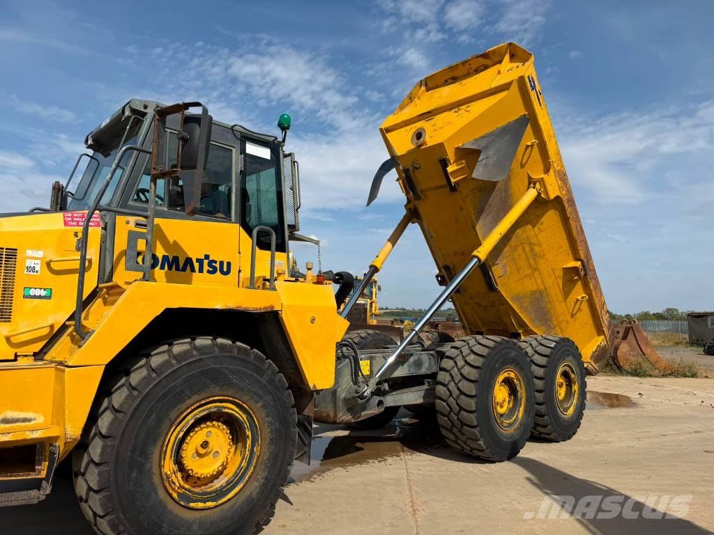 Komatsu HM 300-2 ساحبات مفصلية