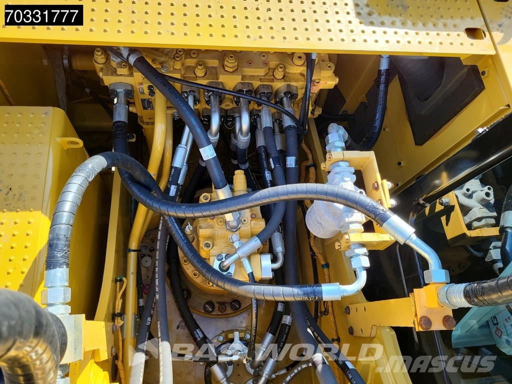 CAT 324 Rupsgraafmachines