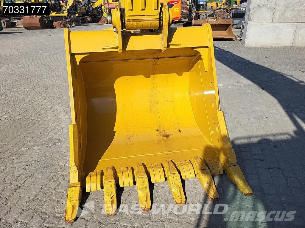 CAT 324 Rupsgraafmachines