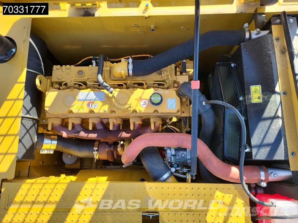 CAT 324 Rupsgraafmachines