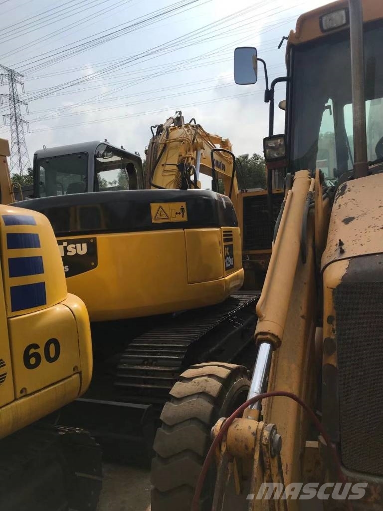Komatsu PC 128 US 中型油圧ショベル 7ｔ-12ｔ（ユンボ・パワーショベル・バックホー）