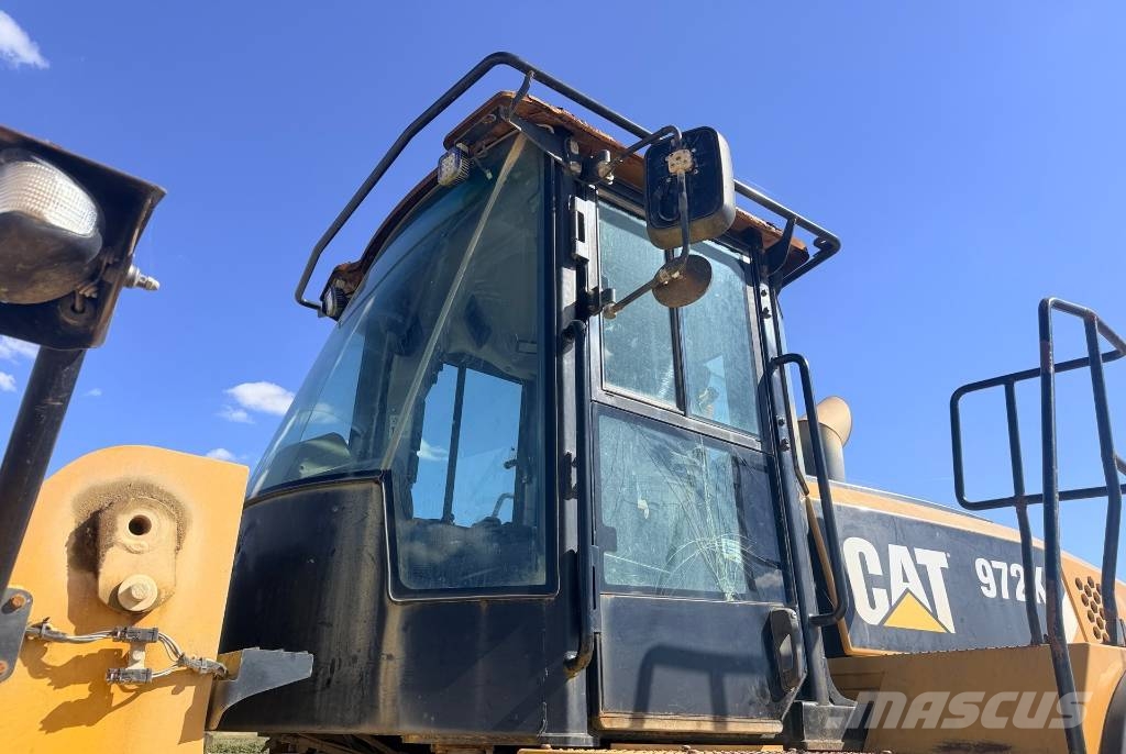 CAT 972 K Колесни товарачи