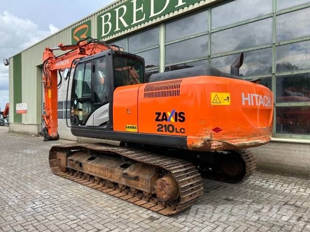 Hitachi ZX 210 LC-5B حفارات زحافة