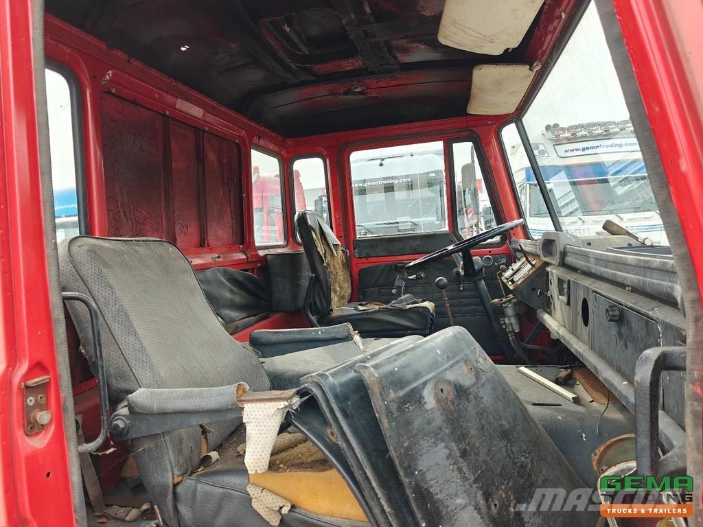 DAF FAV 1800 DT 320 4x4 Day Cab - Effer 2x Extendable Flatbed / Dropside trucks