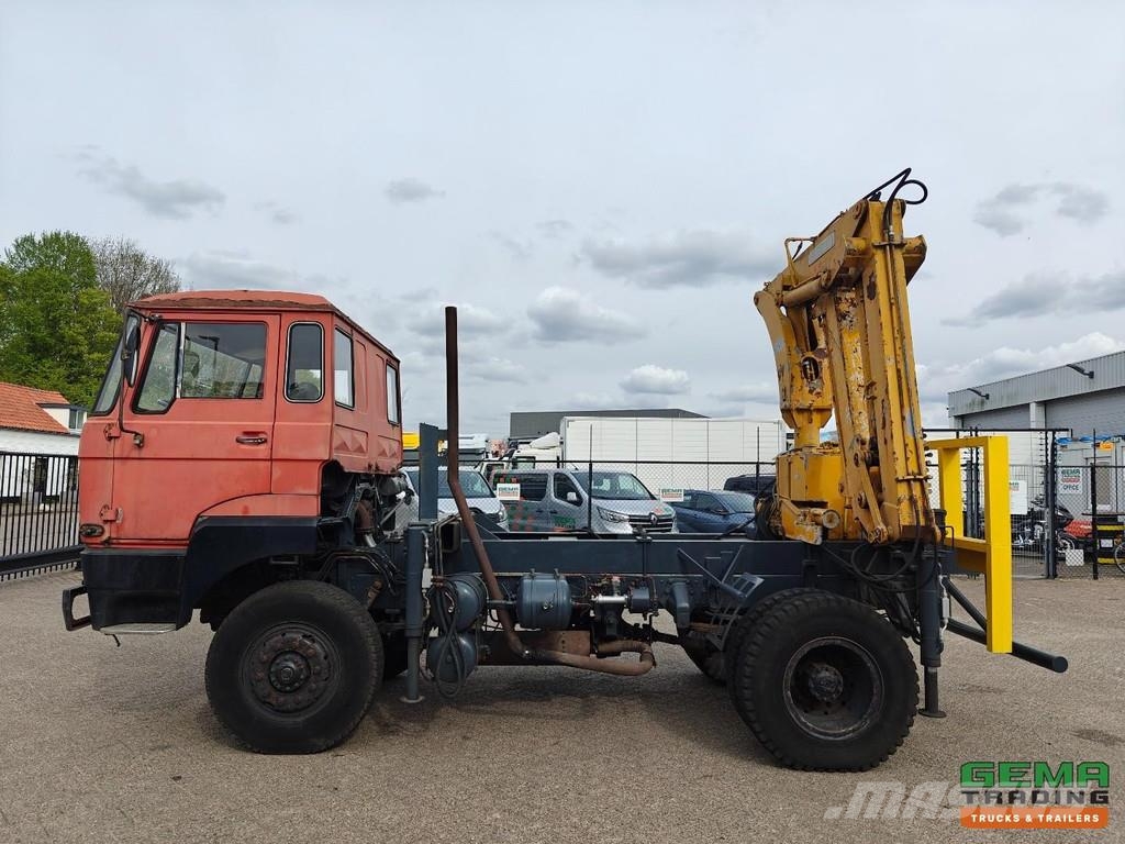 DAF FAV 1800 DT 320 4x4 Day Cab - Effer 2x Extendable Flatbed / Dropside trucks