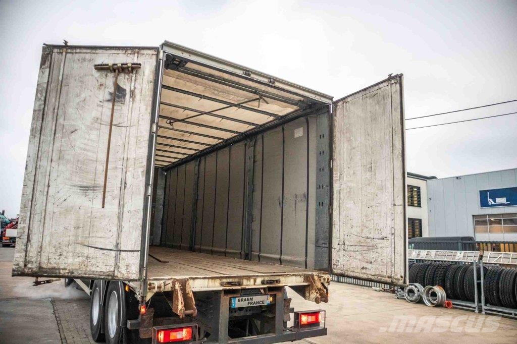Volvo FM 330+10 pneus/tires-intarder Camiones de caja de lona