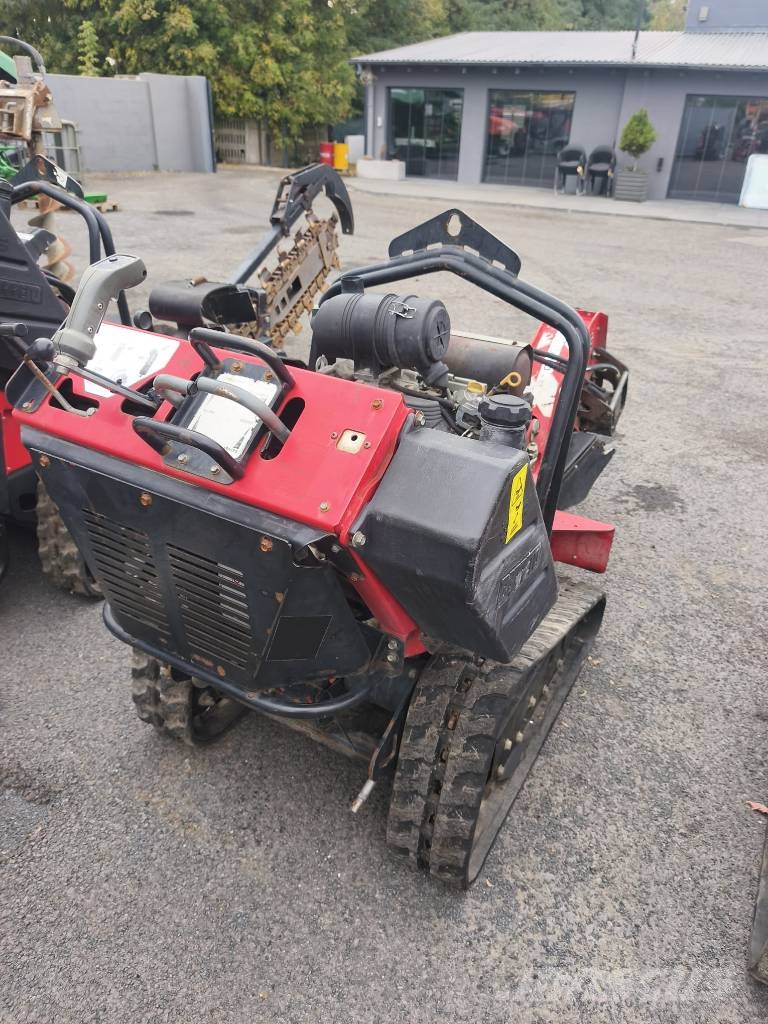 Baretto E2024TK Bagri goseničarji