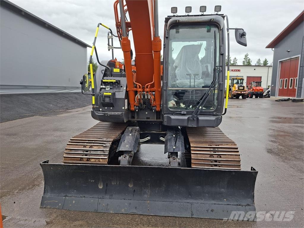 Hitachi ZX135US-7 PUSKULEVY حفارات زحافة
