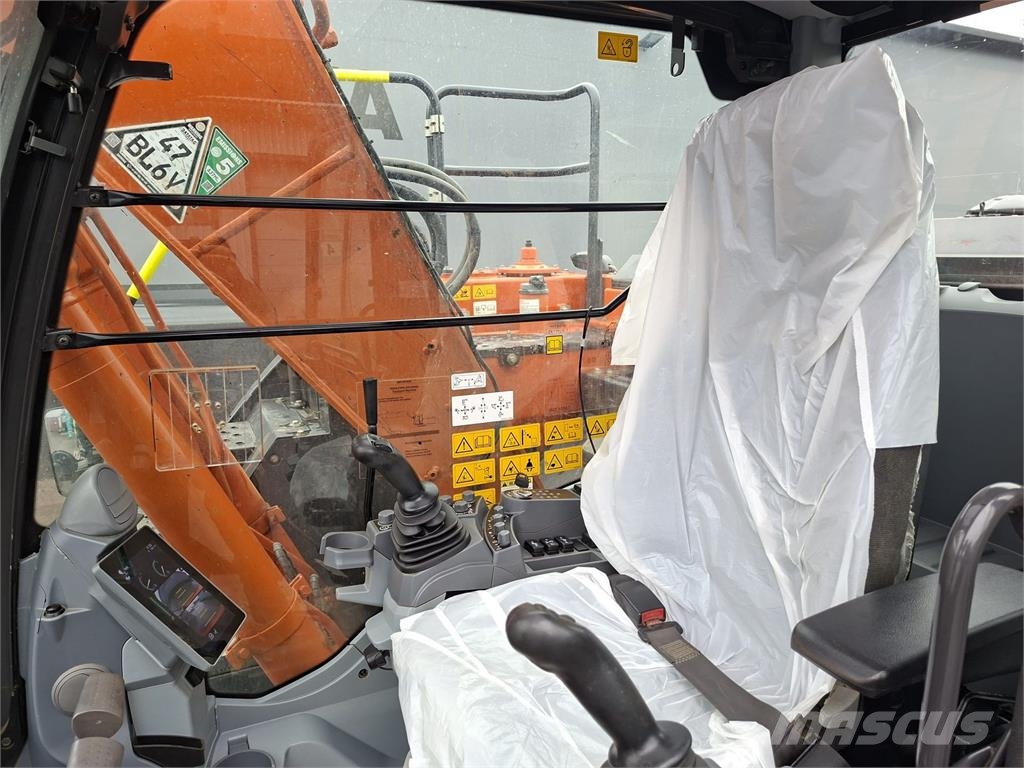 Hitachi ZX135US-7 PUSKULEVY حفارات زحافة