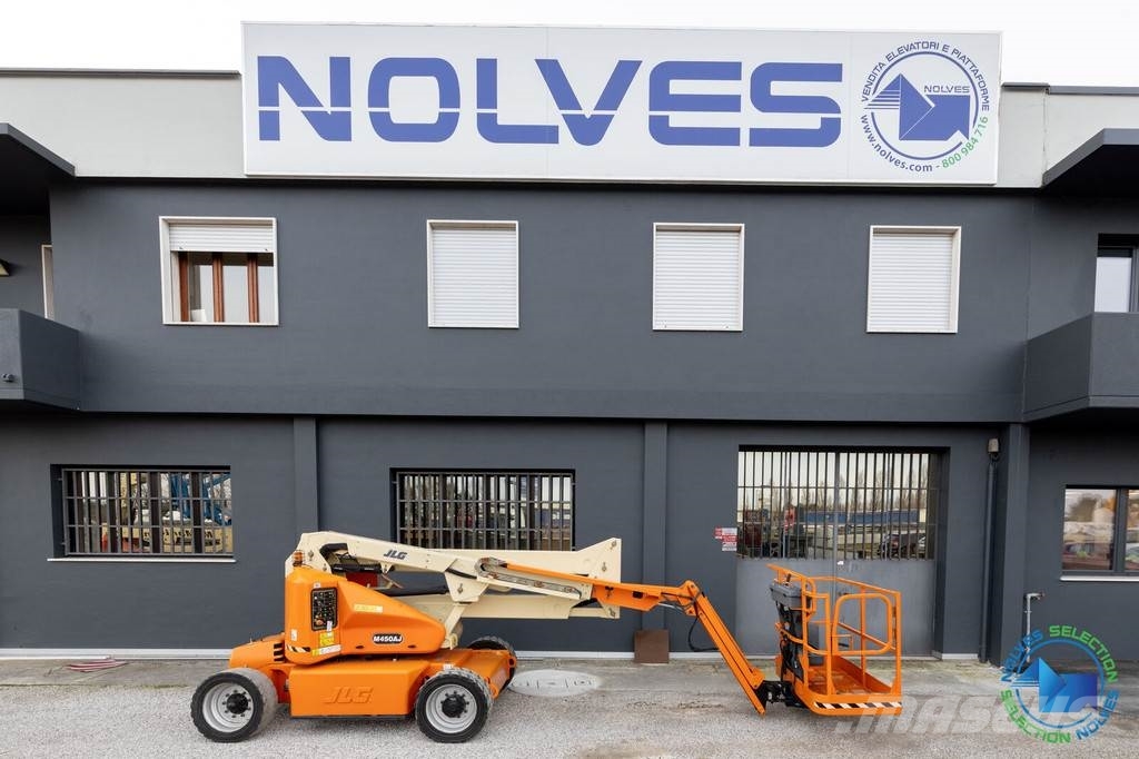 JLG M450AJ Podnośniki przegubowe