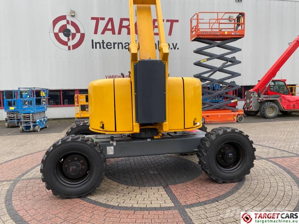 Haulotte HA260PX Diesel 4x4x4 Articulated Boom Lift 2560cm Zelfrijdende knikarm hoogwerker