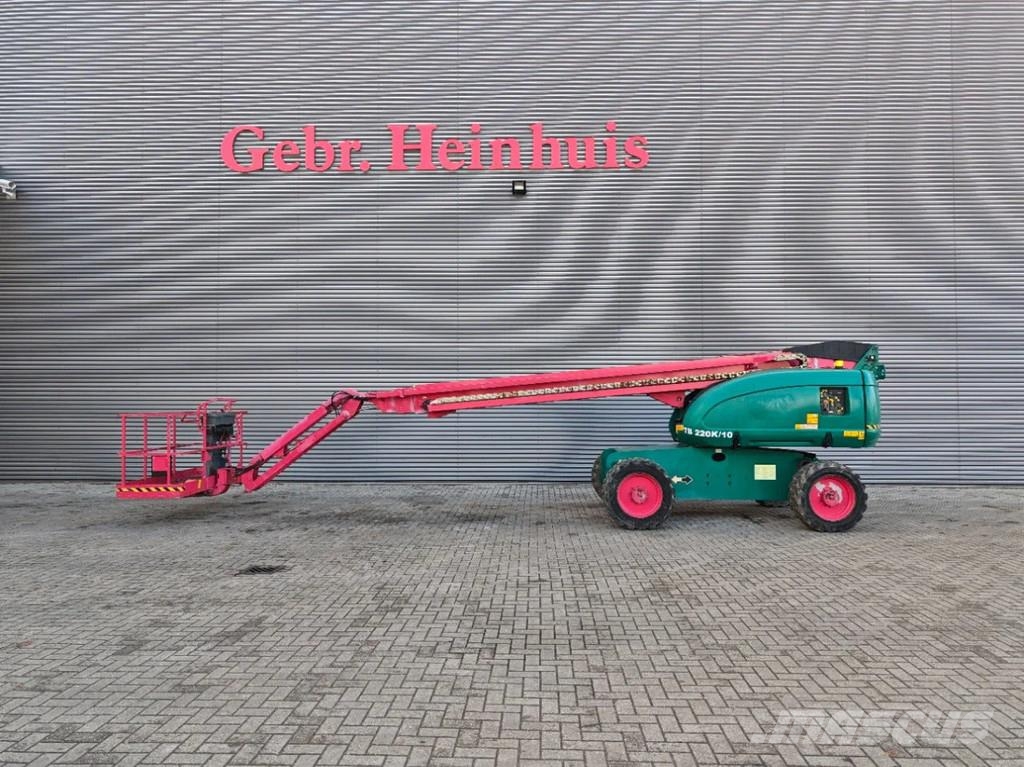 JLG 660 SJ ブームリフト　直伸型