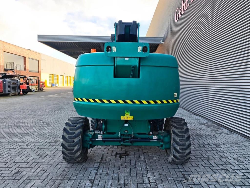 JLG 660 SJ ブームリフト　直伸型