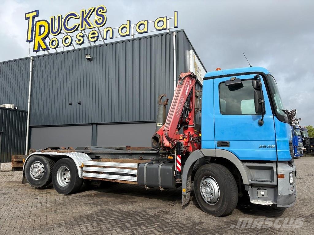 Mercedes-Benz Actros 2536 + FASSI F130 A - 2X EXT. + 6X2 + HOOK Rabljene dizalice za težak teren