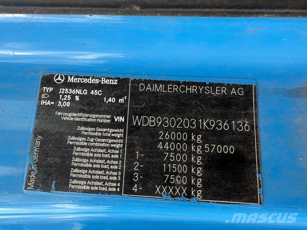 Mercedes-Benz Actros 2536 + FASSI F130 A - 2X EXT. + 6X2 + HOOK Rabljene dizalice za težak teren