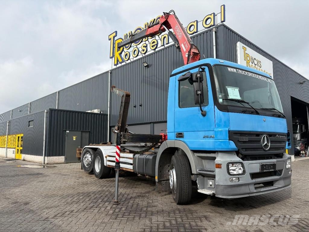 Mercedes-Benz Actros 2536 + FASSI F130 A - 2X EXT. + 6X2 + HOOK Rabljene dizalice za težak teren