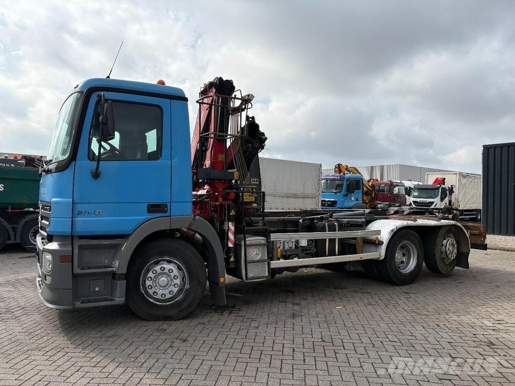 Mercedes-Benz Actros 2536 + FASSI F130 A - 2X EXT. + 6X2 + HOOK Всъдеходни кранове