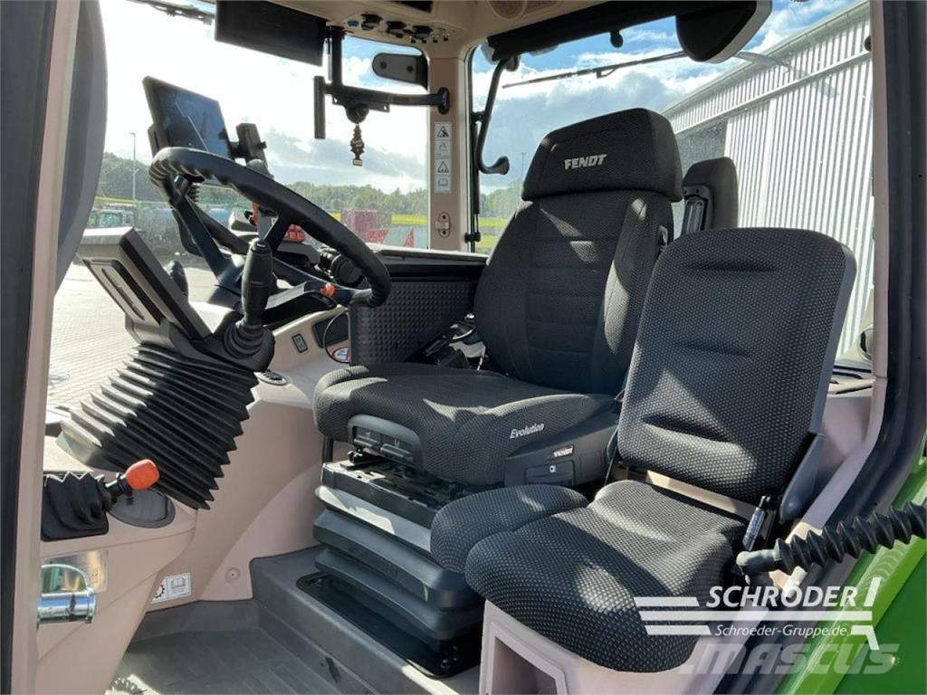 Fendt 728 VARIO GEN7.1 PROFI PLUS Traktoren