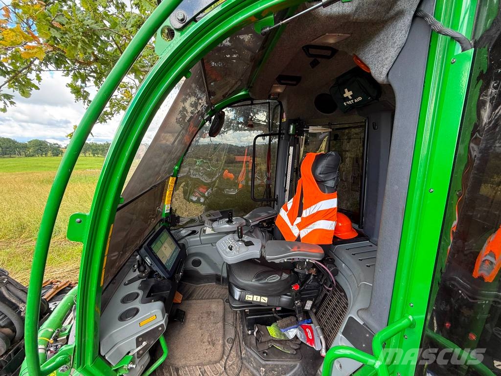 John Deere 1170 E Harvesters