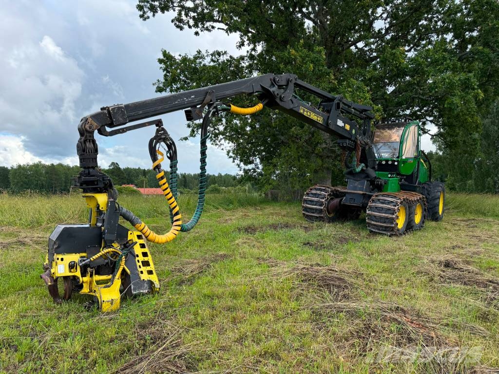 John Deere 1170 E Harvesters