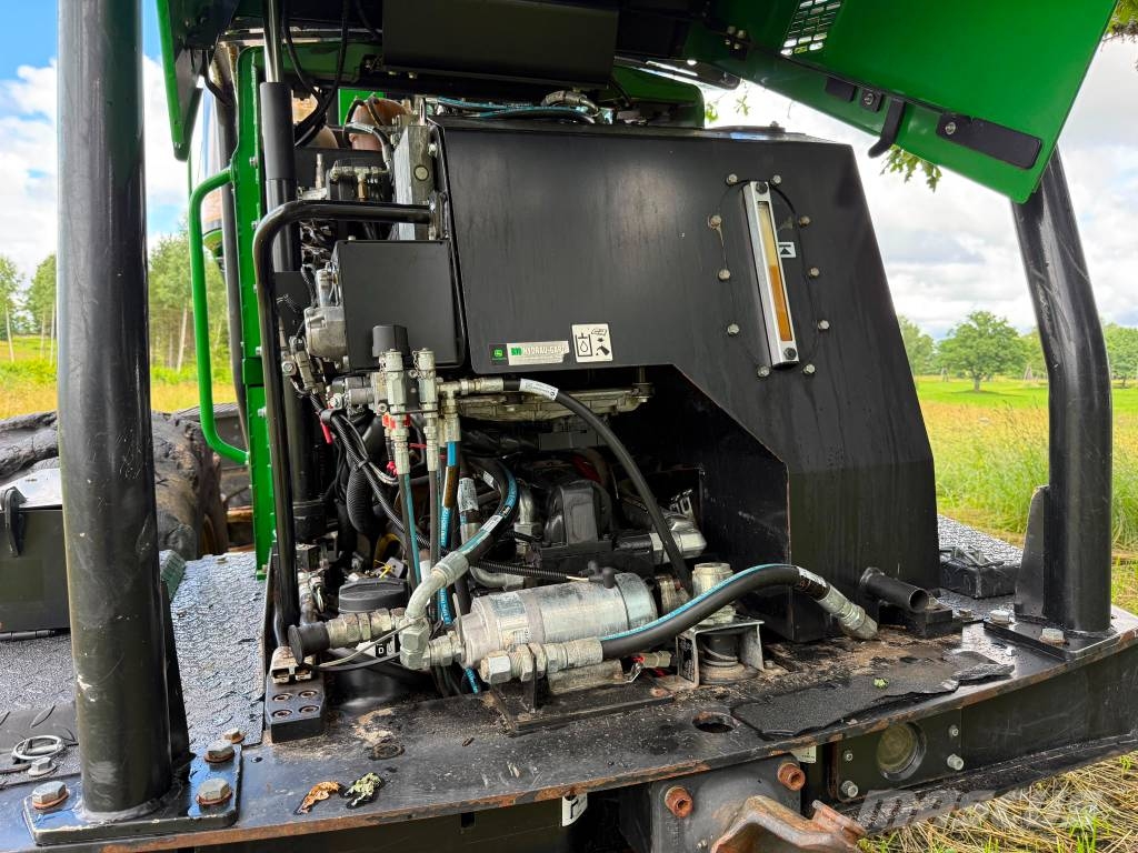 John Deere 1170 E Harvesters