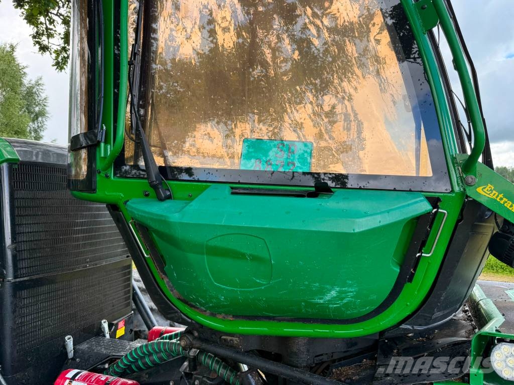 John Deere 1170 E Harvesters