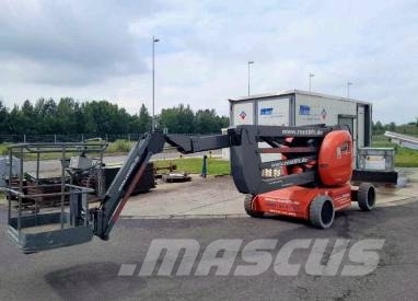 Manitou 170 AETJL Plataformas con brazo de elevación manual