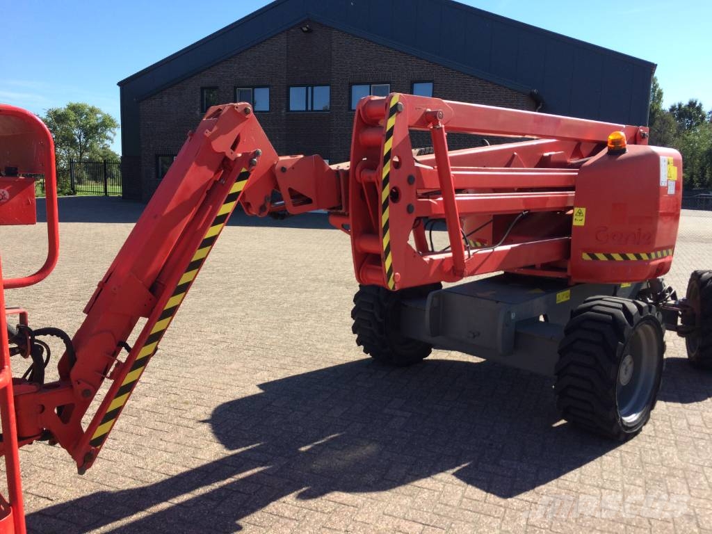 Genie Z 45/25 J Zglobne podizne platforme