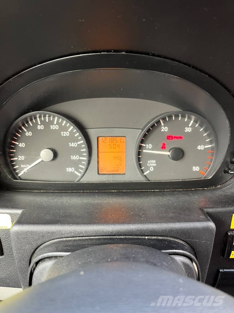 VERSALIFT ETL-36-130-F Piattaforme autocarrate