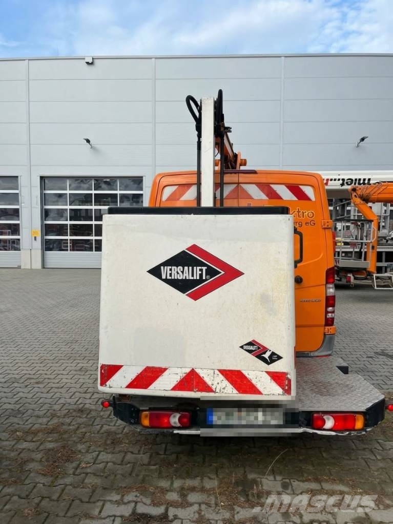 VERSALIFT ETL-36-130-F Piattaforme autocarrate