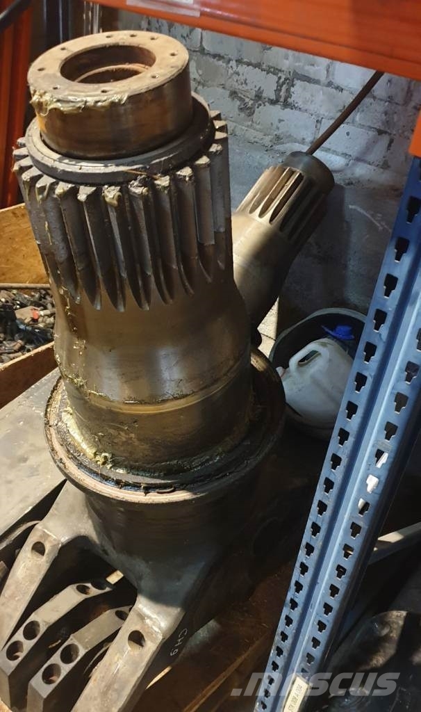 John Deere 1470D Harvester Eco 3, beaking for parts مكونات أخرى