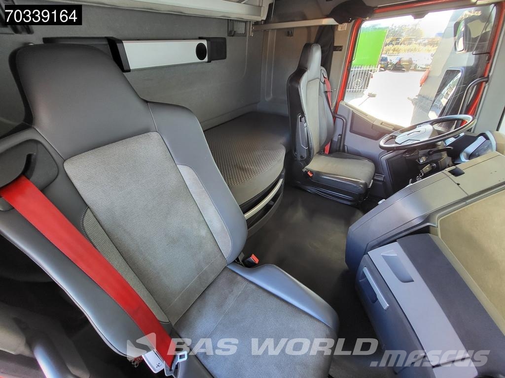 Renault T 460 6X2 SleeperCab Liftachse Standklima ACC PTO Sadulveokid