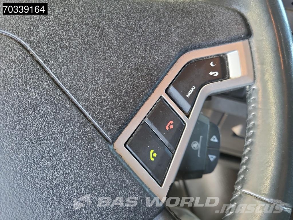 Renault T 460 6X2 SleeperCab Liftachse Standklima ACC PTO Sadulveokid