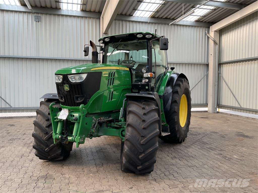 John Deere 6170R Tractoren