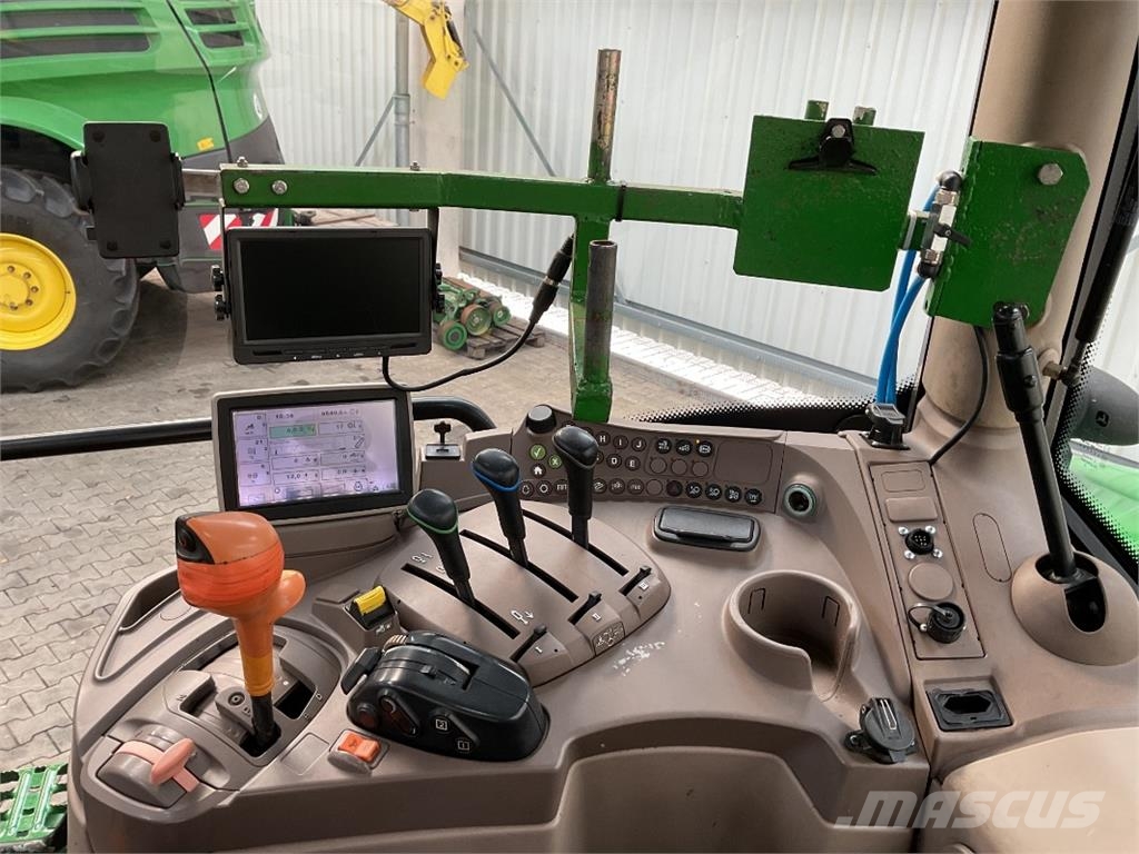 John Deere 6170R Tractoren