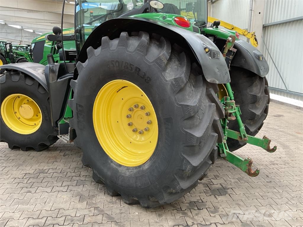 John Deere 6170R Tractoren