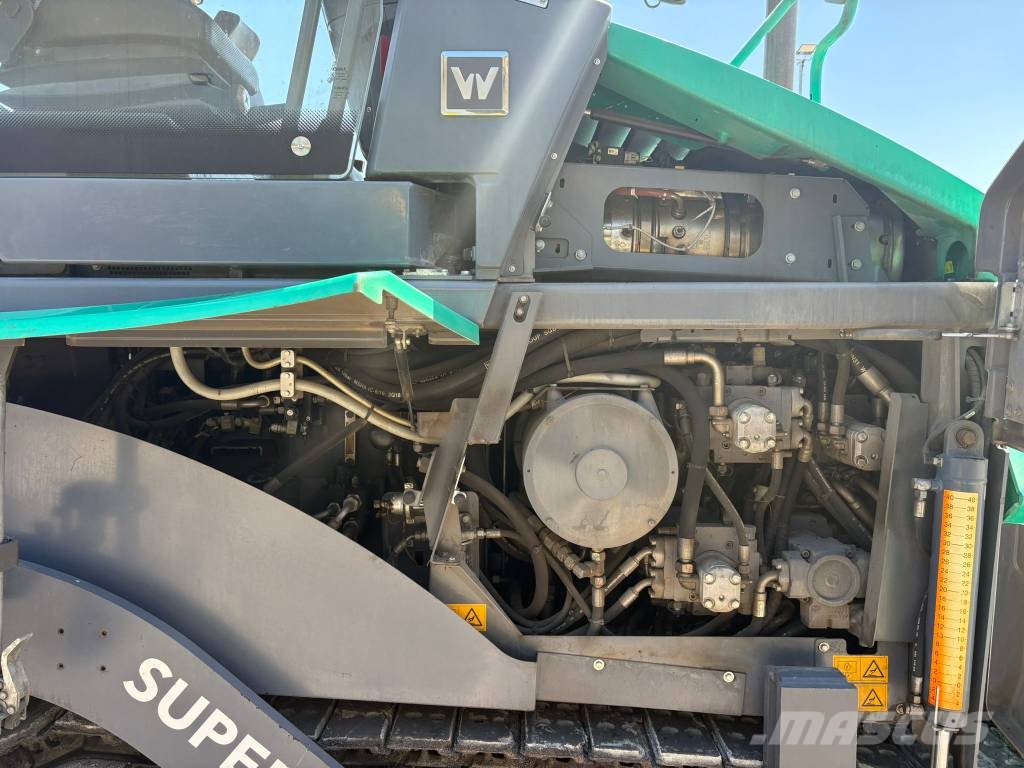 Vögele SUPER 2100-3i معدات السفلتة