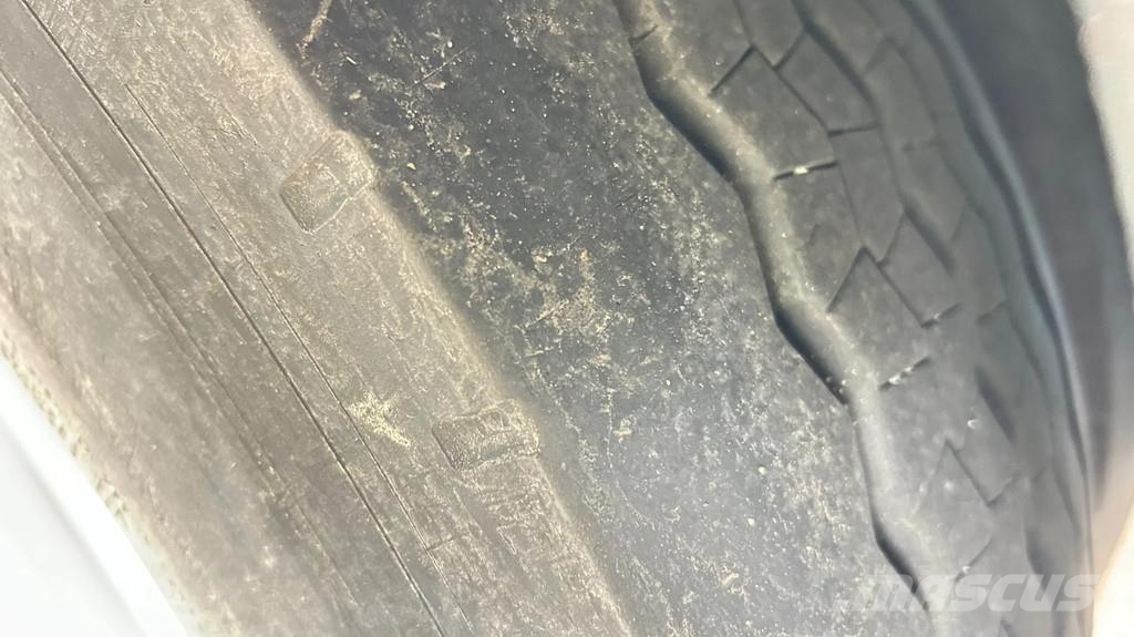 Nooteboom 3 asser | hydraulische bruggen | 30 ton | lift as Nizki nakladalci