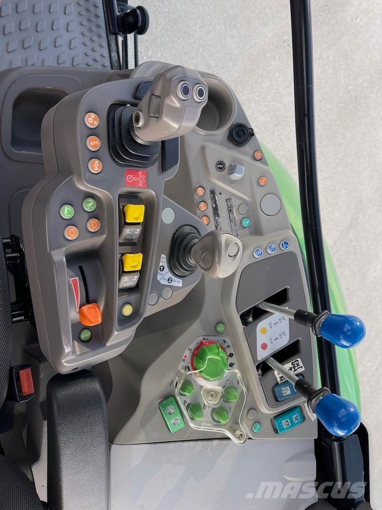 Deutz-Fahr 6135C RV Shift トラクター