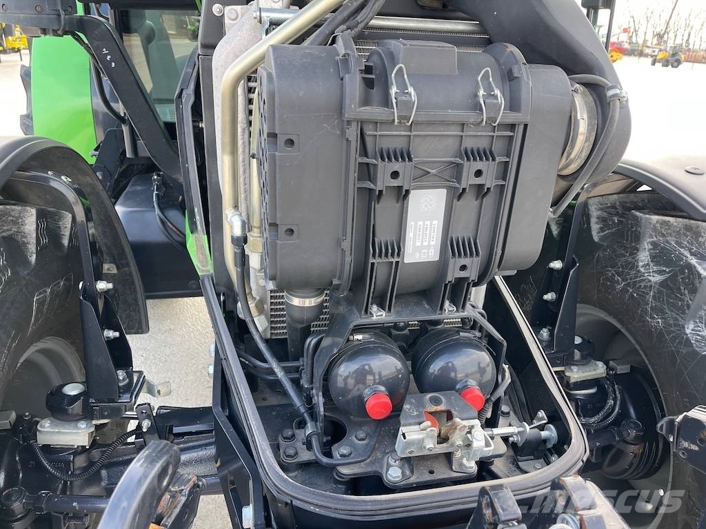 Deutz-Fahr 6135C RV Shift トラクター