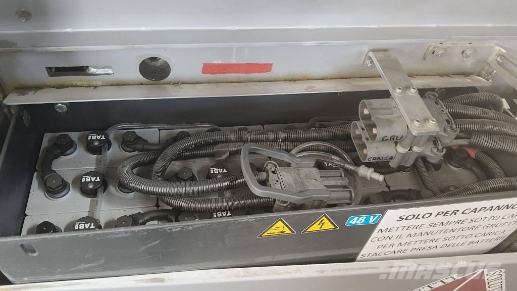 JMG MC 32 S Muut materiaalinkäsittelykoneet